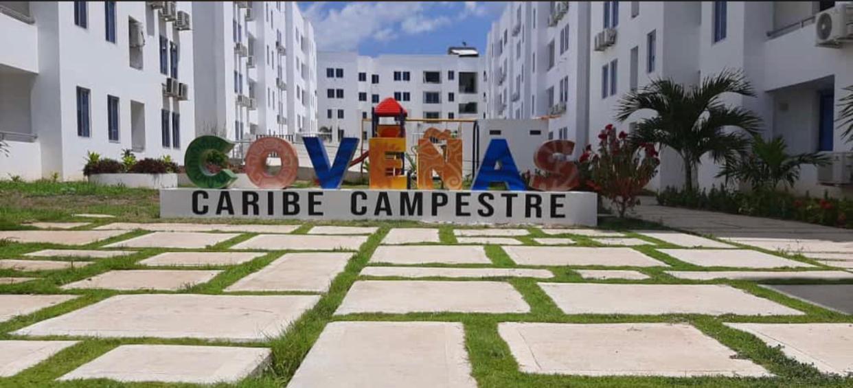 Hermoso En En Unidad Residencial 公寓 *